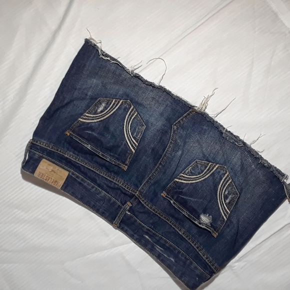Hollister distressed jean skirt - Picture 2 of 3